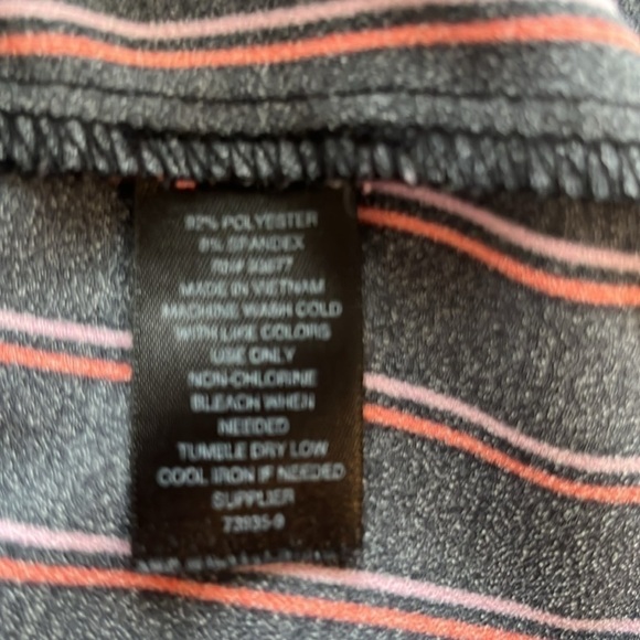 Worthington Women’s Blouse Flutter Sleeves Relax Fit Black Pink Stripes Size 0X - Picture 12 of 13